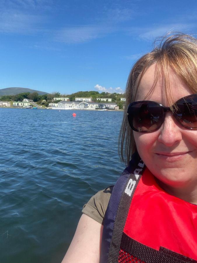 Lake District Static Caravan Lakeside Cumbria Millom Exteriör bild