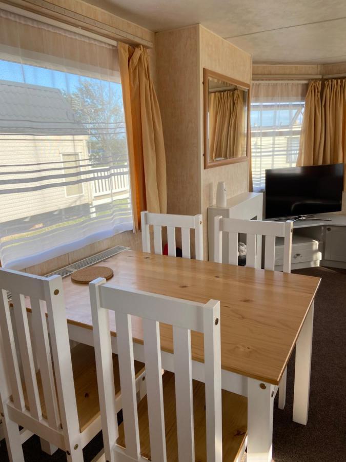 Lake District Static Caravan Lakeside Cumbria Millom Exteriör bild